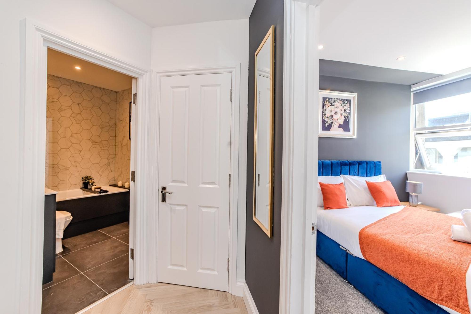 Super 2 Bedroom Flat I Next To Shopping Center & Brighton